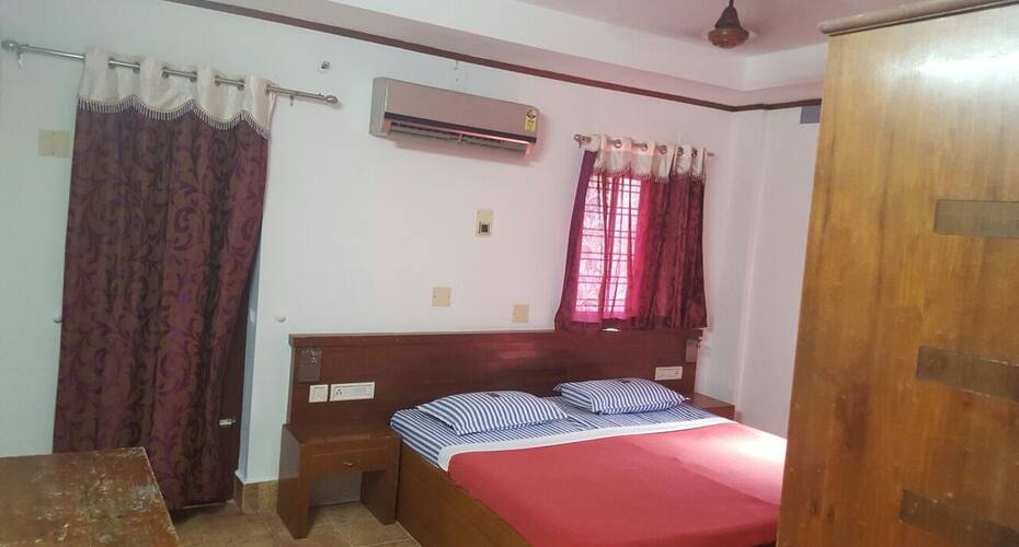 Indraprestam Hotel, Kodungallur 2